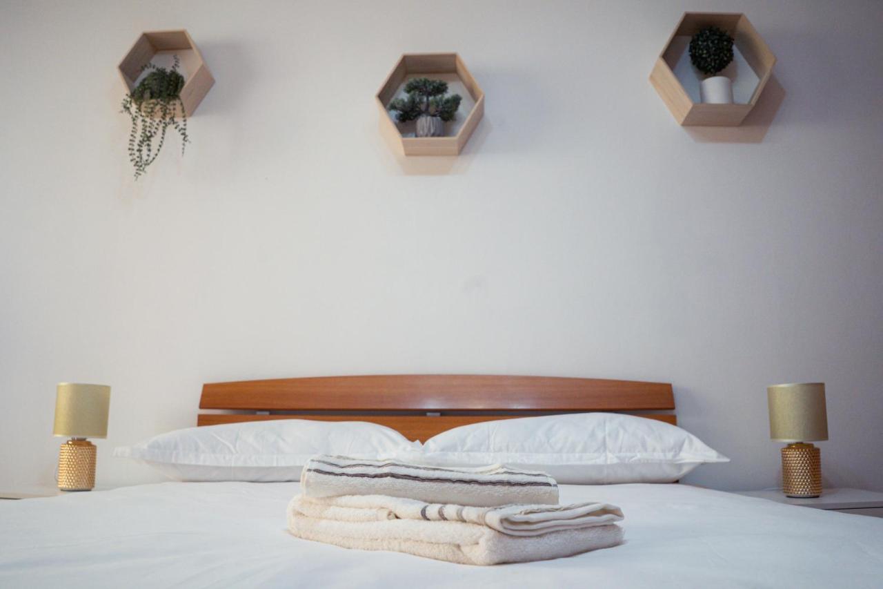 Apartament Milcov กูรา ฮูมอรูลุย ภายนอก รูปภาพ
